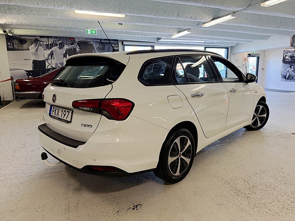 Fiat Tipo 3 of 5