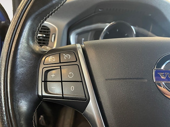 Volvo V60 22 of 24