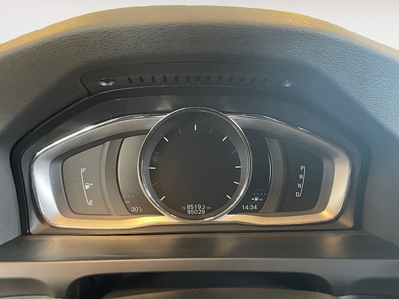Volvo V60 12 of 24