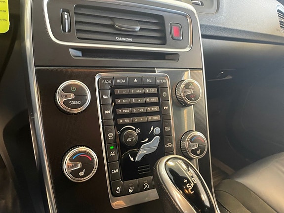Volvo V60 24 of 24