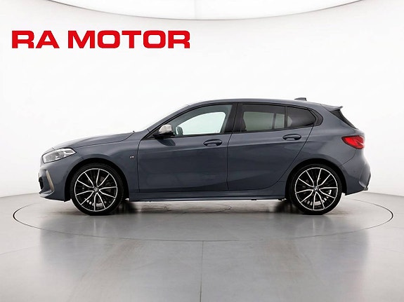 BMW M135i 3 of 5