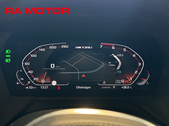 BMW M135i 24 of 28