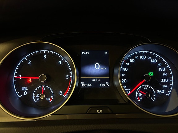 Volkswagen Golf Alltrack 8 of 20