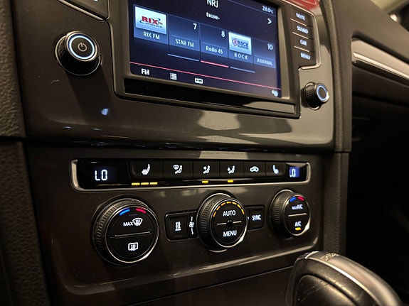 Volkswagen Golf Alltrack 10 of 20