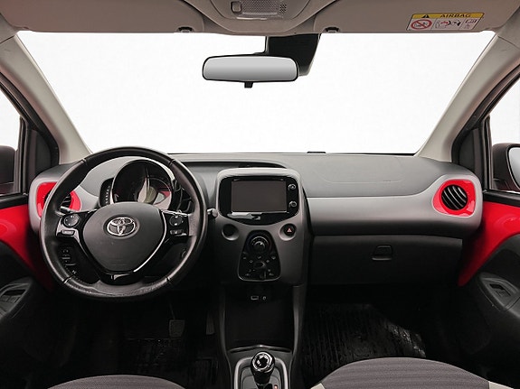 Toyota Aygo 12 of 28