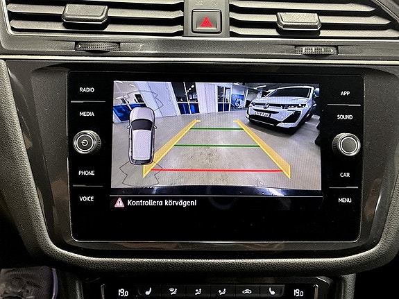 Volkswagen Tiguan Allspace 10 of 19