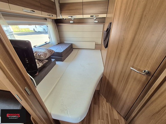 Knaus 690 8 of 11