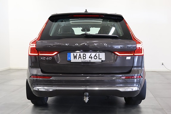 Volvo XC60 4 of 5