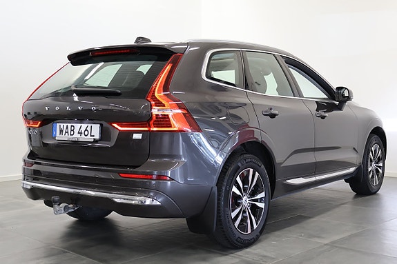 Volvo XC60 3 of 5