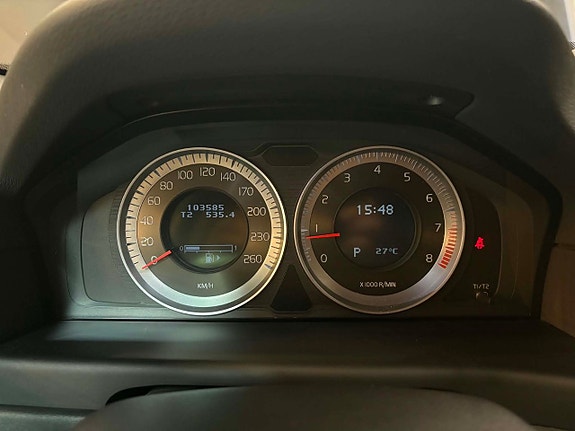 Volvo V70 13 of 13