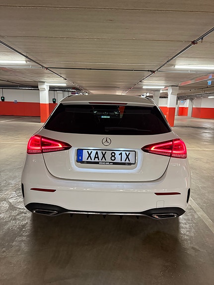 Mercedes-Benz A180 4 of 8