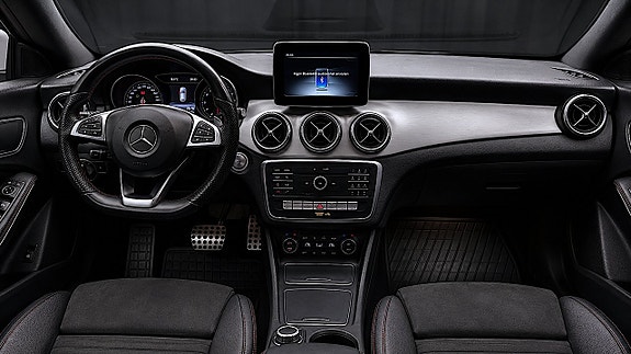 Mercedes-Benz CLA200 14 of 30
