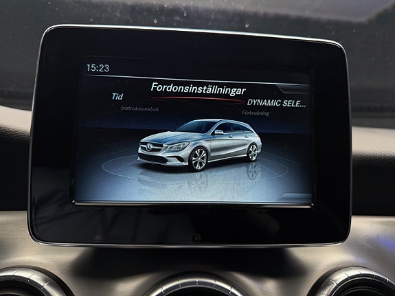 Mercedes-Benz CLA200 24 of 30