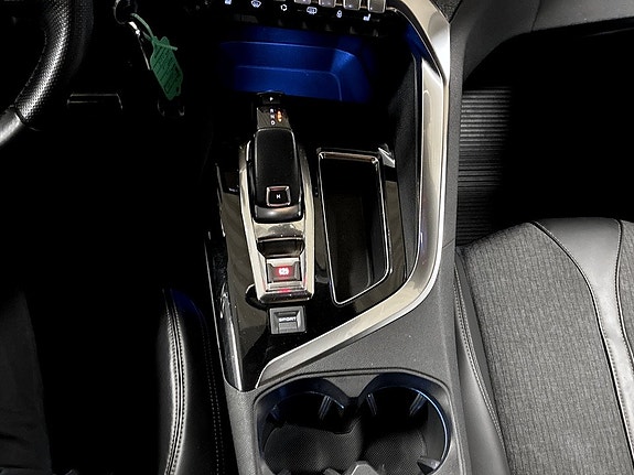 Peugeot 3008 13 of 19
