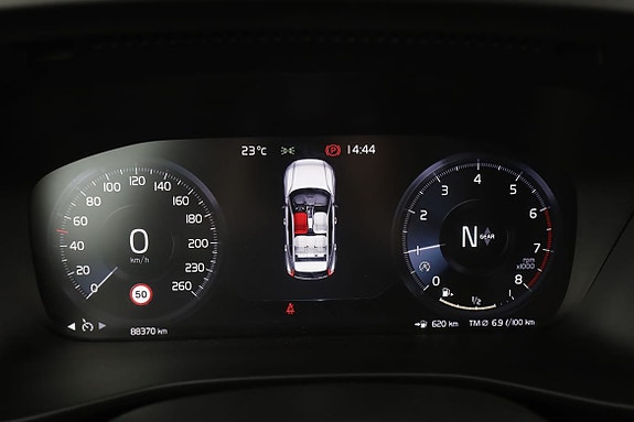 Volvo XC40 20 of 30