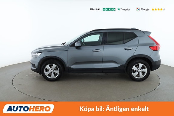 Volvo XC40 2 of 30