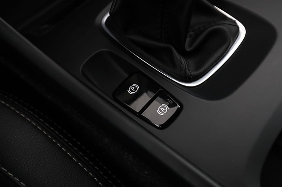 Volvo XC40 30 of 30