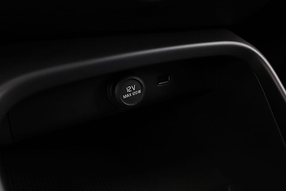 Volvo XC40 28 of 30