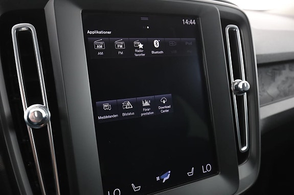 Volvo XC40 21 of 30