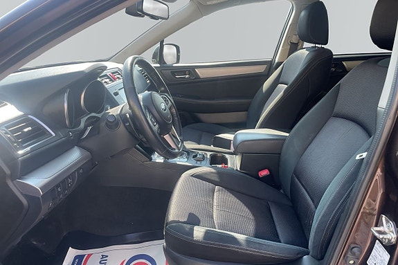 Subaru Outback 12 of 21