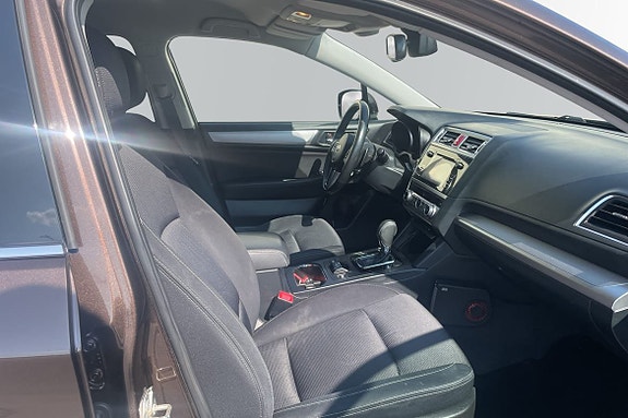 Subaru Outback 6 of 21