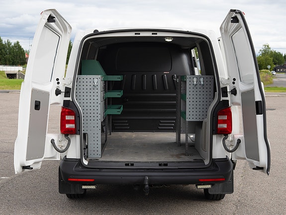 Volkswagen Transporter 5 of 5