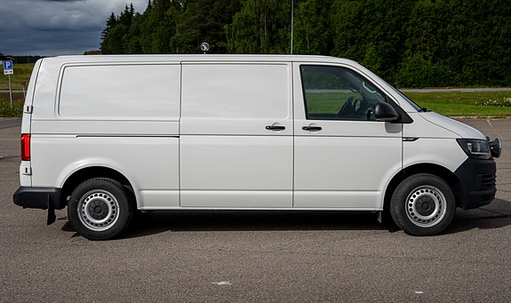 Volkswagen Transporter 3 of 5