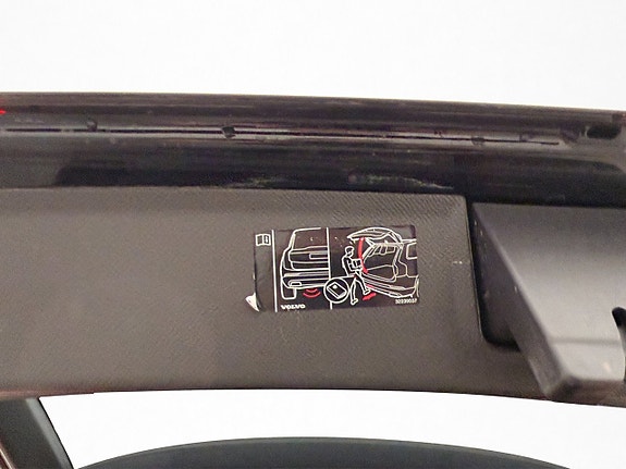 Volvo XC90 27 of 30