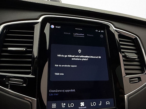 Volvo XC90 22 of 30