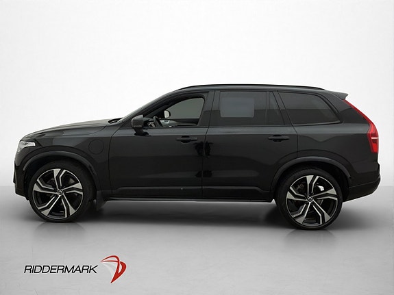 Volvo XC90 4 of 30