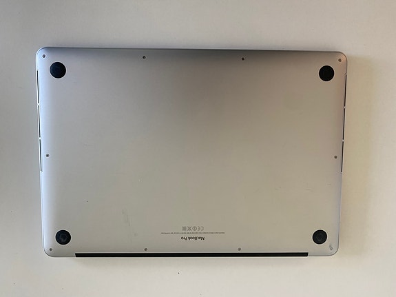 MacBook Pro 15" med intel-processor image 2