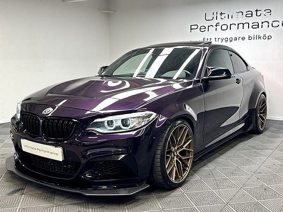 BMW M235i 3 of 5