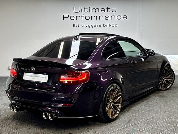 BMW M235i 2 of 5