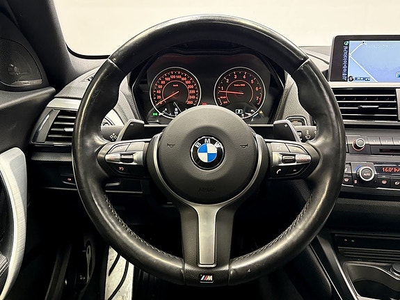 BMW M235i 19 of 23