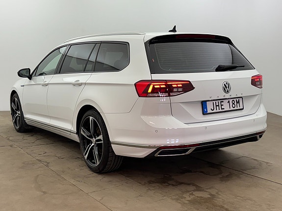 Volkswagen Passat 4 of 5