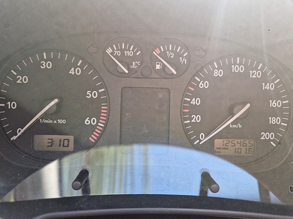 Volkswagen Polo 8 of 12