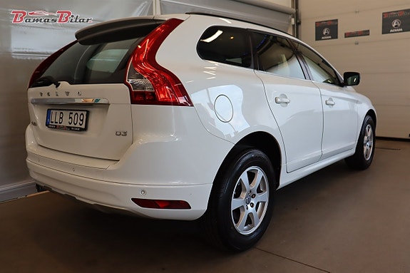 Volvo XC60 5 of 18