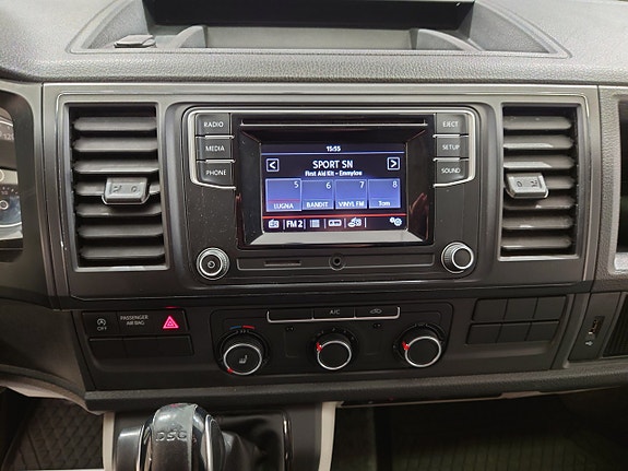 Volkswagen Transporter 9 of 14