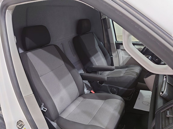 Volkswagen Transporter 10 of 14