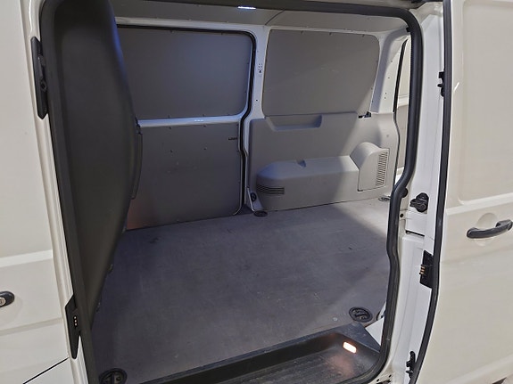 Volkswagen Transporter 13 of 14