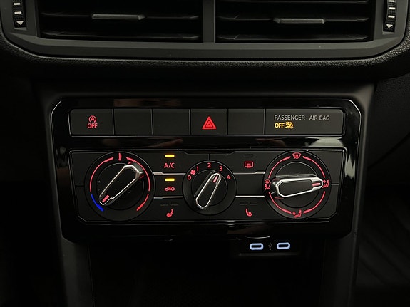 Volkswagen T-Cross 19 of 22