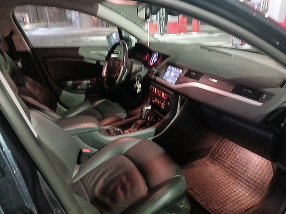 Citroen C5 3 of 4