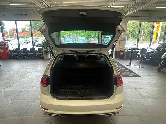 Volkswagen Golf I 8 of 20