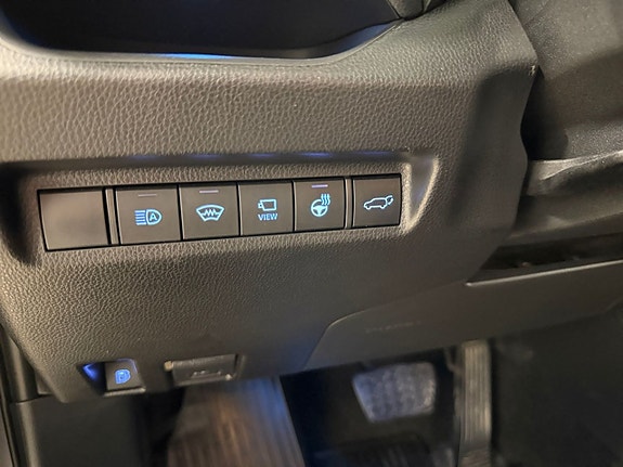 Toyota RAV4 23 of 24