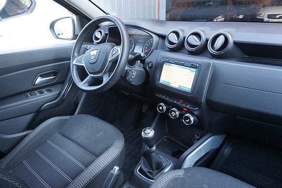 Dacia Duster 4 of 5