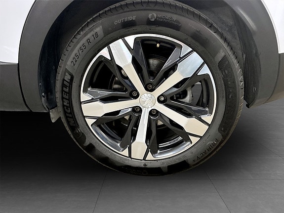 Peugeot 3008 17 of 18