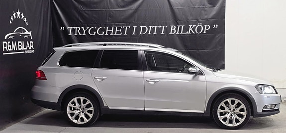 Volkswagen Passat Alltrack 4 of 30