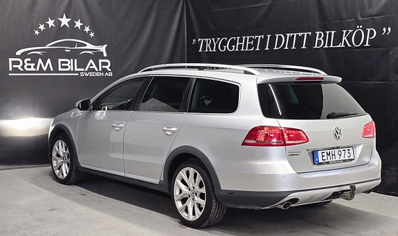 Volkswagen Passat Alltrack 5 of 30