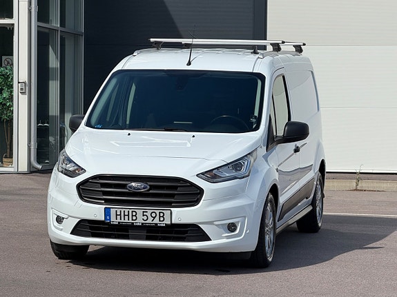 Ford Transit Connect 3 of 5