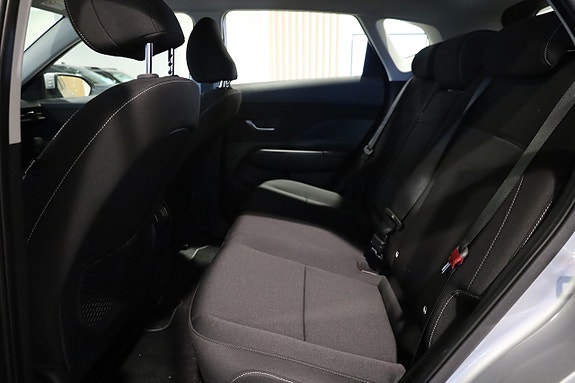 Hyundai Kona 8 of 21